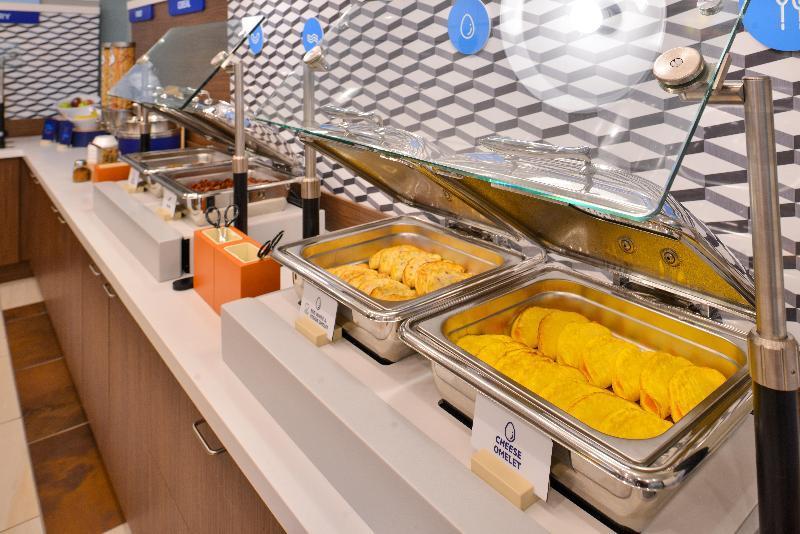 Holiday Inn Express - Nyc Brooklyn - Sunset Park By Ihg New York Ngoại thất bức ảnh